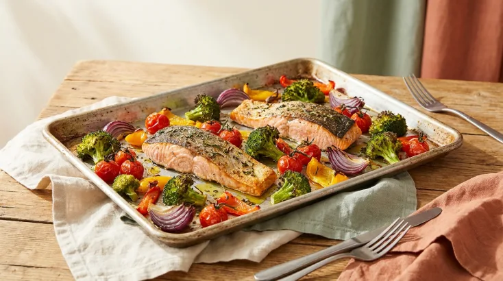 Turmeric salmon bowl